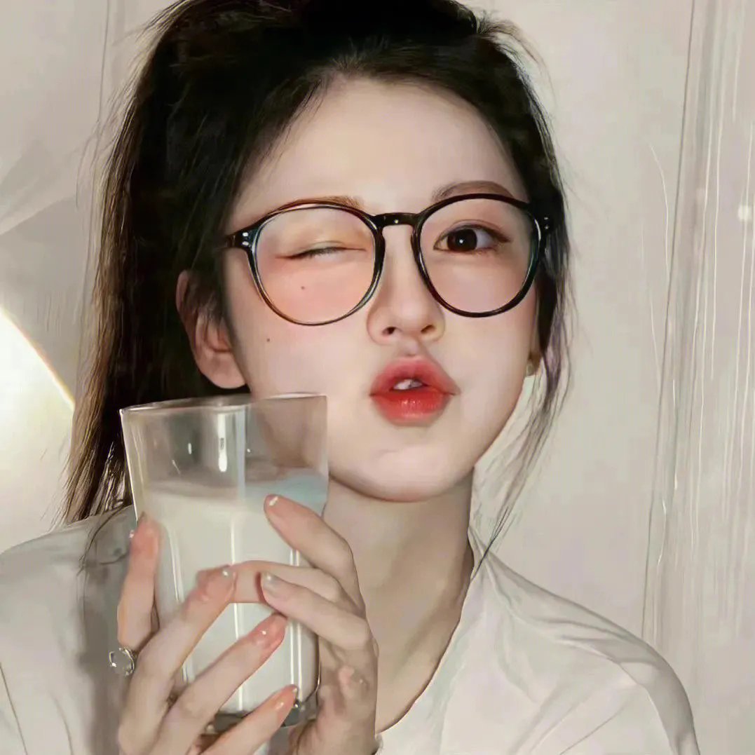 时尚台前幕后的故事